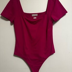 Babaton Contour Fuchsia Square-Neck Short Sleeve Bodysuit